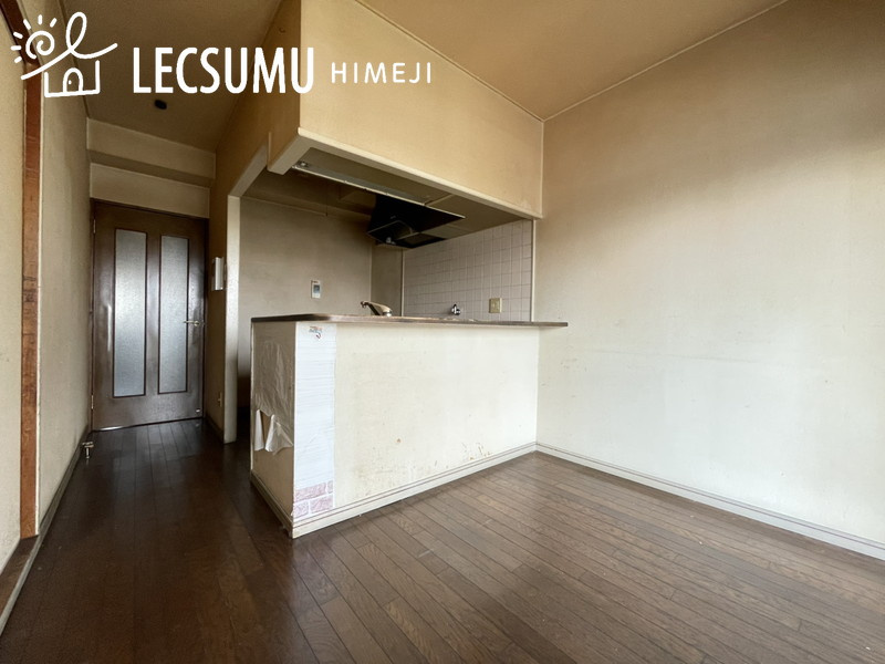 プレステージ姫路西飾磨の居間・リビング