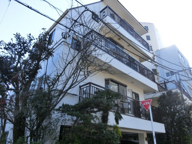 砂山ビルの外観