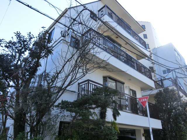 砂山ビルの外観