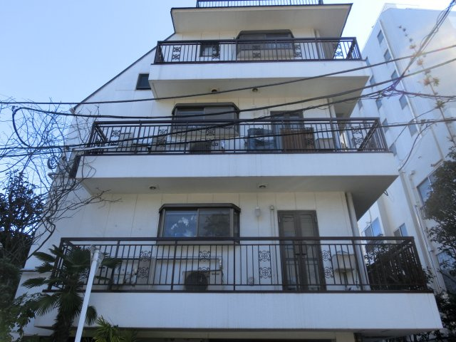 砂山ビルの外観