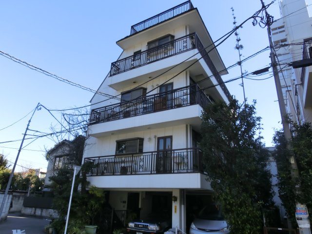 砂山ビルの外観