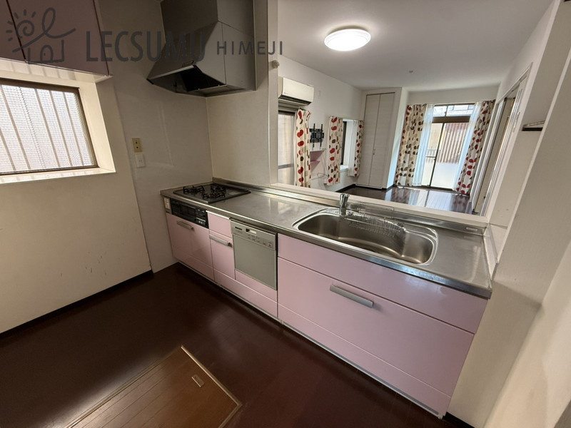 姫路市広畑区高浜町４丁目／中古戸建のキッチン