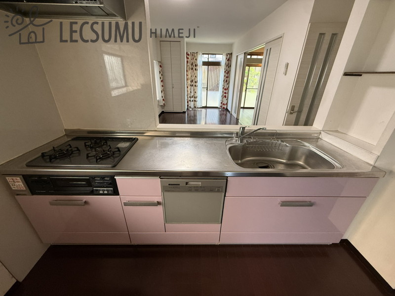 姫路市広畑区高浜町４丁目／中古戸建のキッチン