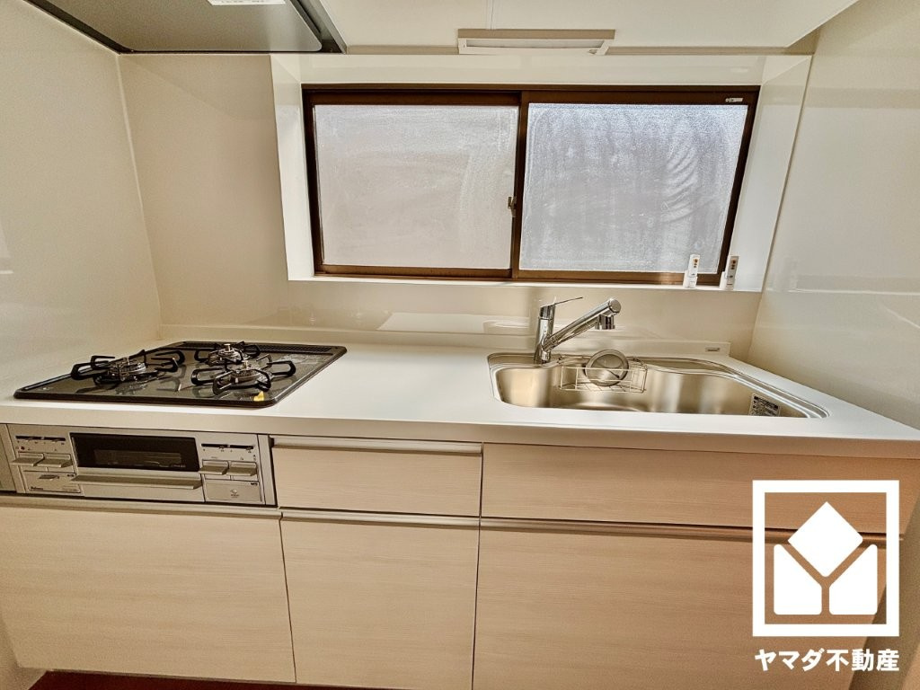 八幡市八幡吉原のキッチン