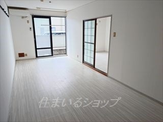 サンドール南の居間・リビング|リビングの床はクッションフロアです！