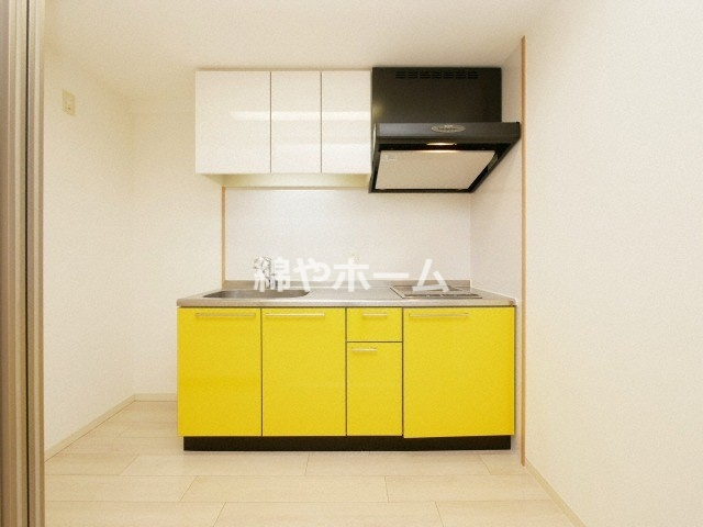 ロイヤルパークスなんばのキッチン|きれいなキッチンです