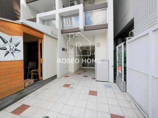 ミコノス北浜のエントランス