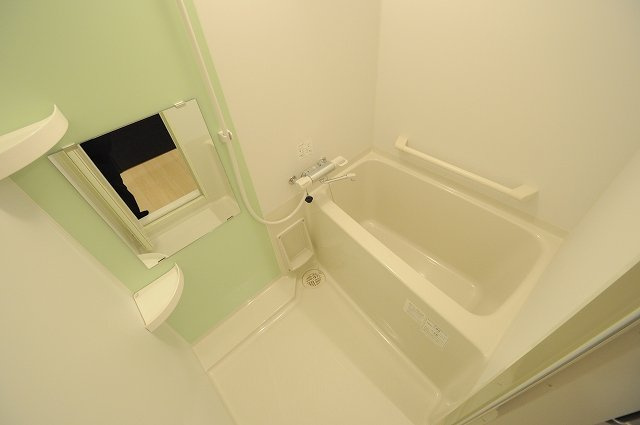 レオネクストエスポワールの浴室