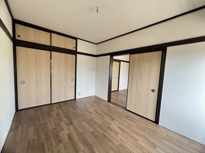 【洋室】 | ウエストリバーマンションⅡ