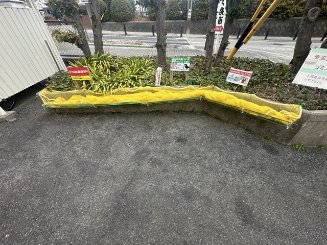 清風苑の駐車場