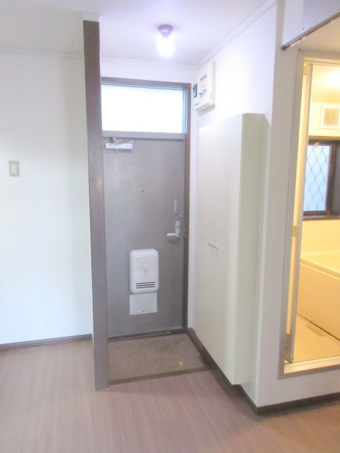 シティハイムＳＵＮ－Ⅰの玄関