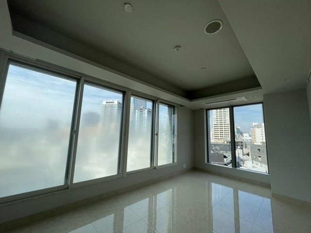 千代田区富士見１丁目の賃貸マンションの居間・リビング