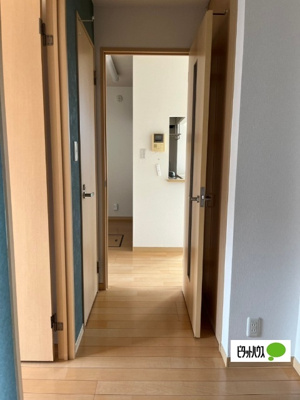 【玄関】 | ボヌール羽屋H