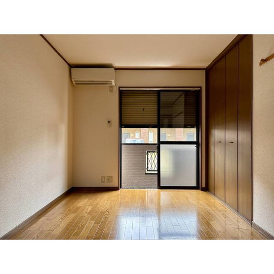 【その他】 | オールージュ | シャッター