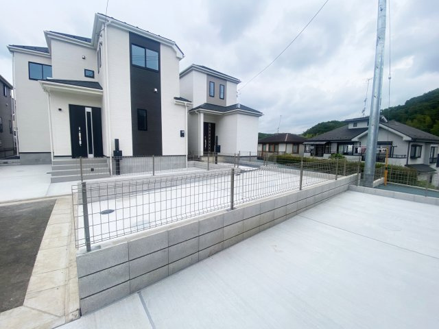 祝　成約済み　八王子市　元八王子町　新築戸建ての外観|～仲介手数料無料☆八王子ひなた不動産～八王子市元八王子町　新築戸建て