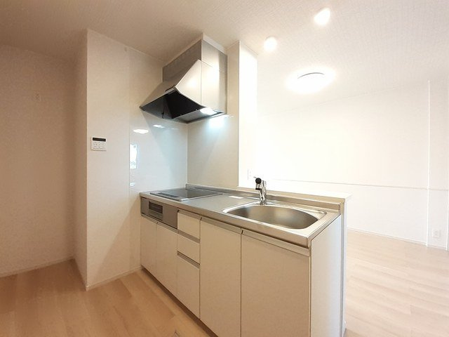 セレッソ手屋のキッチン|コンパクトなキッチンで掃除もラクラク