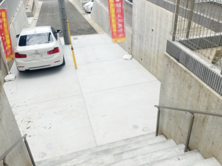 祝　成約済み　八王子市　館町　新築戸建て　１期の駐車場|～仲介手数料無料☆八王子ひなた不動産～八王子市館町　新築戸建て