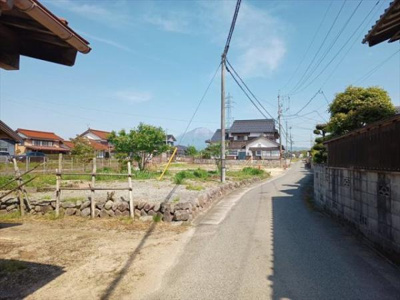 【前面道路含む現地写真】 | 伯耆町坂長　97坪