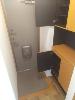 【玄関】 | ハイツマルベリー