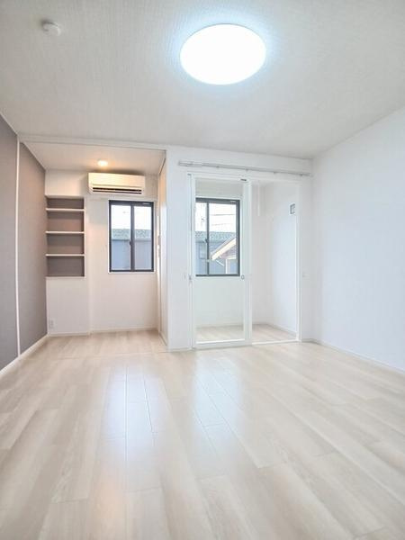 リュミエールＢ