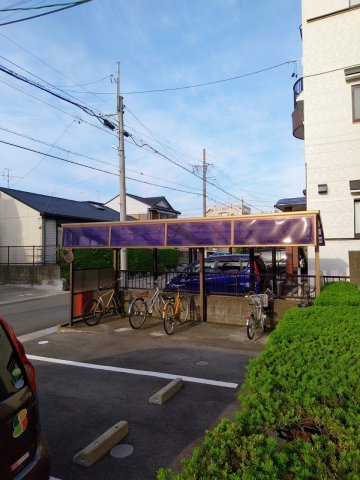 シャトー東山の周辺