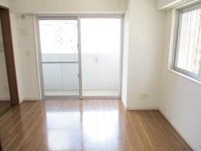 【洋室】 | ファミールマンションひらた | 写真は別のお部屋となっております。