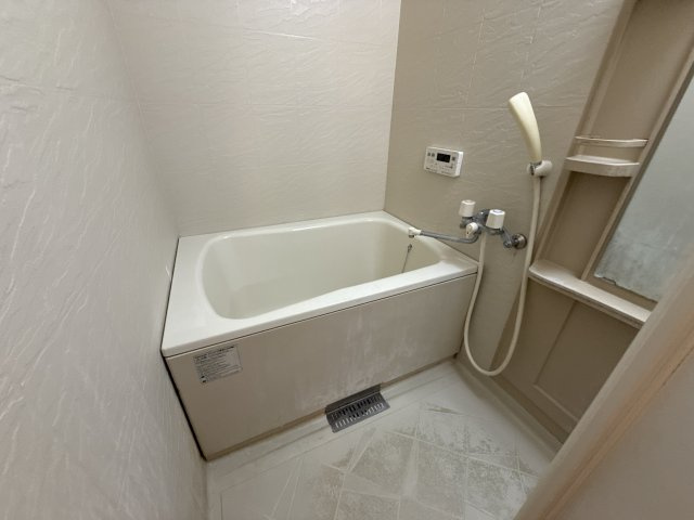 サンシャイン２号館の浴室