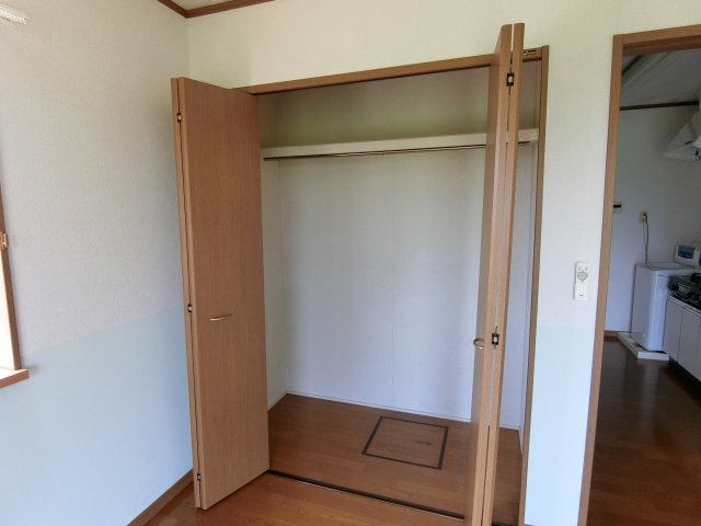 剣英館Ⅱの収納