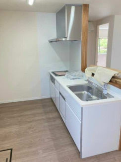 南城市玉城新築戸建て　Ｃ棟のキッチン