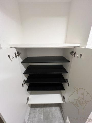 セレニテ十三ミラクの玄関