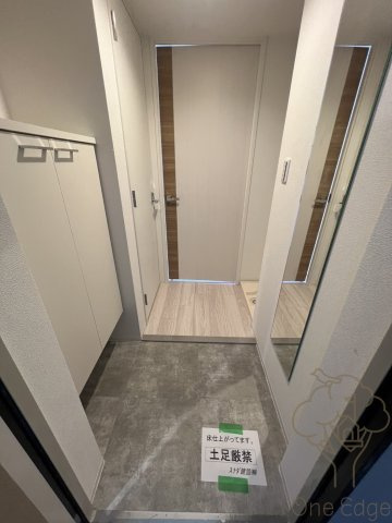 セレニテ十三ミラクの玄関