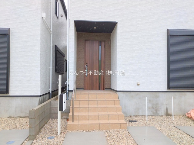 中須町2期の玄関