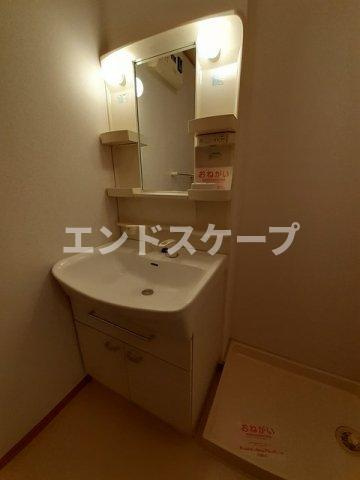 メゾン・アンソレイエ　Ⅰの洗面所|高崎、前橋のお部屋探しはエンドスケープまで！お客様の理想お聞かせ下さい♪