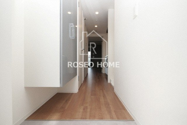 ファーストフィオーレ九条Ⅱの玄関