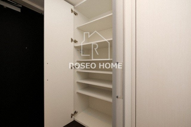 ファーストフィオーレ九条Ⅱの収納