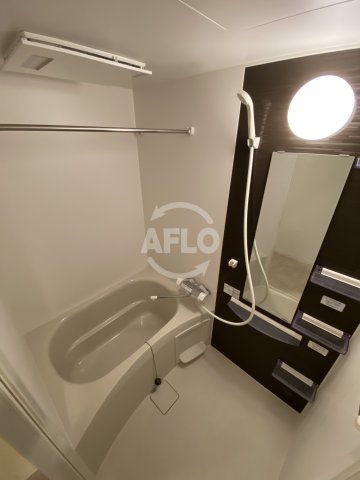 SERENiTE本町refletの浴室|SERENiTE本町reflet（セレニテ本町ルフレ）　バスルーム