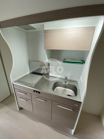 SERENiTE本町refletのキッチン|SERENiTE本町reflet（セレニテ本町ルフレ）　システムキッチン