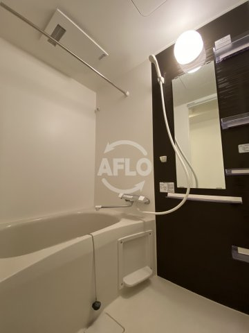 SERENiTE本町refletの浴室|SERENiTE本町reflet（セレニテ本町ルフレ）　バスルーム