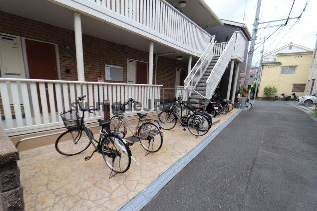 コロデカーサの駐車場