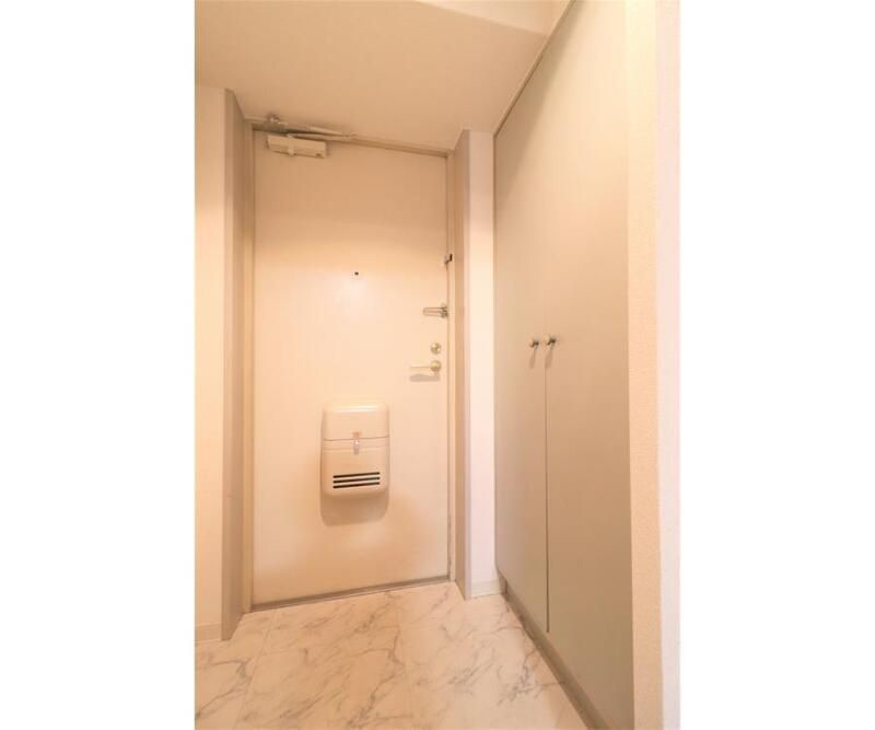 シティアリーナ阿波座西の玄関