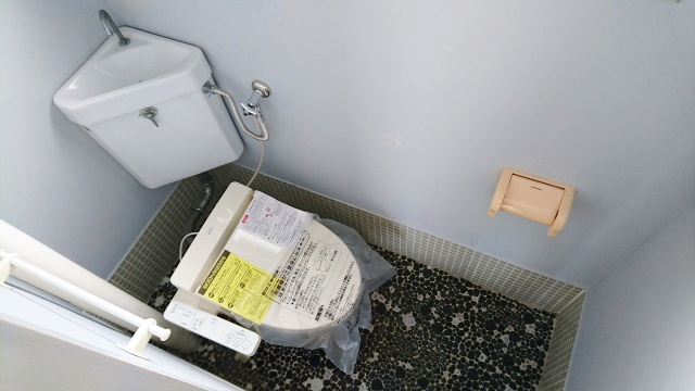 マツイビル A棟のトイレ|シンプルで使いやすいトイレです