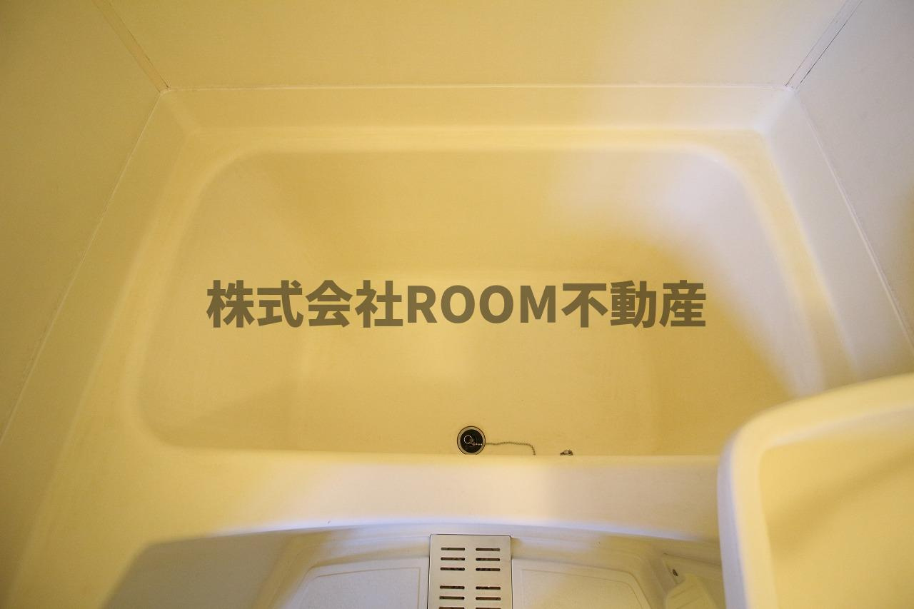 クレストコートBの浴室|落ち着いた空間のお風呂です