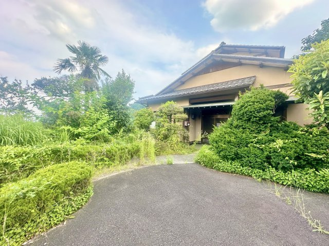 【中古戸建】渋川市渋川入沢の外観|内覧の際は「027-386-8693」もしくはスーモからご気軽にお問い合わせください♪