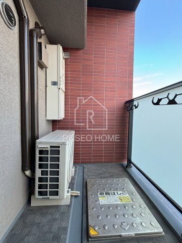 ファーストフィオーレ阿波座アクアのバルコニー|同マンション別部屋：参考写真