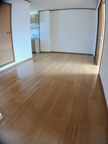 メープルタウンＡの居間・リビング