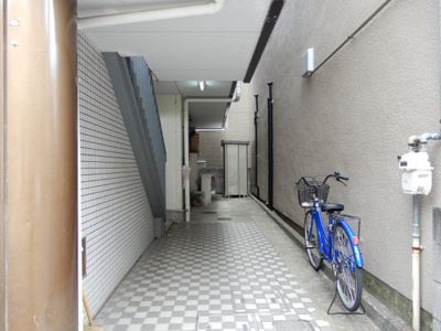 【エントランス】 | アティック館