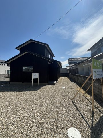 D&CP福武Ⅱ【1,780】土地75.04坪　建物30.34坪の駐車場|D＆CP福武Ⅱ外観