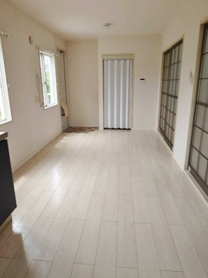 【居間・リビング】 | ファミールウエノC