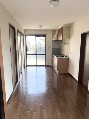 【居間・リビング】 | サニーハイツ光　Ｅ棟