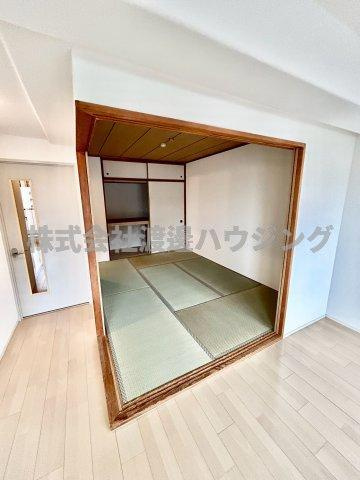 ロイヤル桃山台の和室